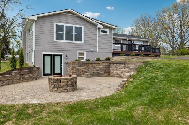 207 Donna Dr, Madison, TN 37115