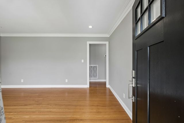 207 Donna Dr, Madison, TN 37115