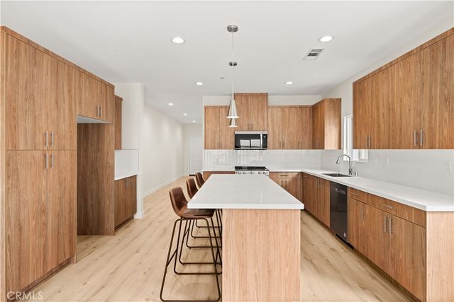 9263 Duncan Avenue, Riverside, CA 92503