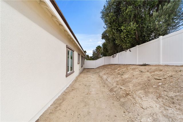 9263 Duncan Avenue, Riverside, CA 92503