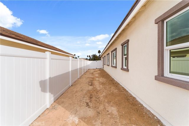9263 Duncan Avenue, Riverside, CA 92503