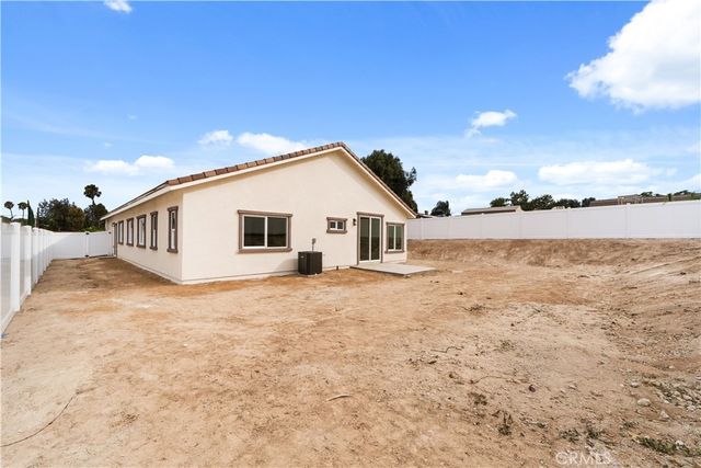 9263 Duncan Avenue, Riverside, CA 92503