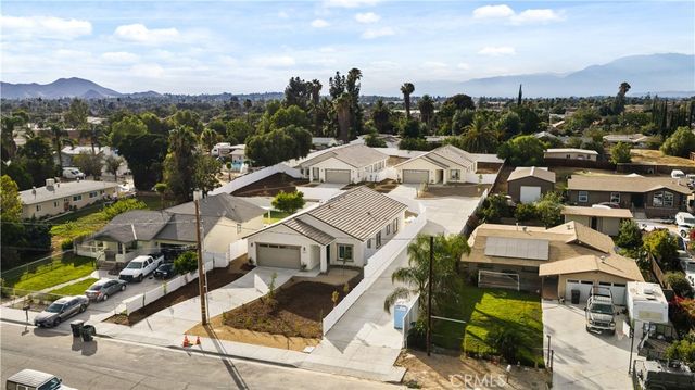 9263 Duncan Avenue, Riverside, CA 92503