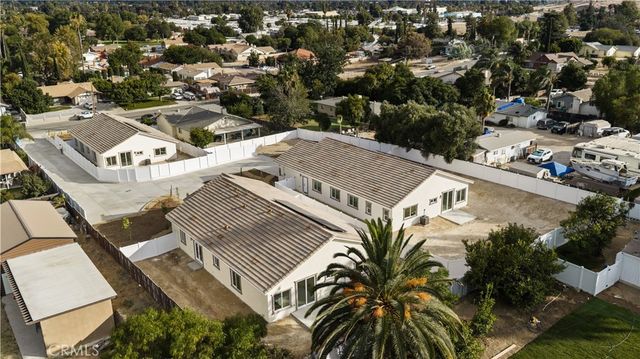 9263 Duncan Avenue, Riverside, CA 92503