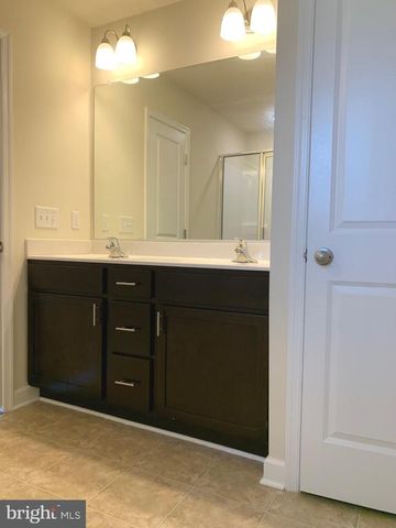 6922 LUNETTE LN, Spotsylvania, VA 22553