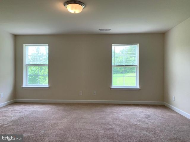 6922 LUNETTE LN, Spotsylvania, VA 22553