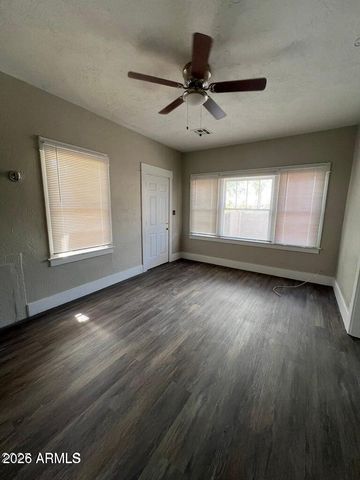 2032 W ADAMS Street, Phoenix, AZ 85009