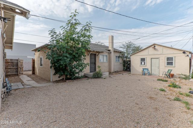 2032 W ADAMS Street, Phoenix, AZ 85009