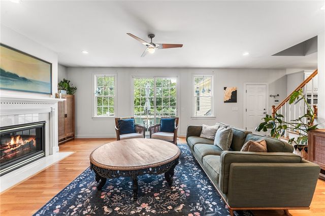 481 Glen Hill Drive, North Kingstown, RI 02874