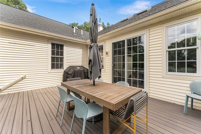 481 Glen Hill Drive, North Kingstown, RI 02874
