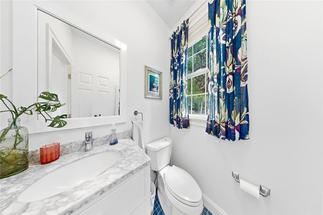 481 Glen Hill Drive, North Kingstown, RI 02874