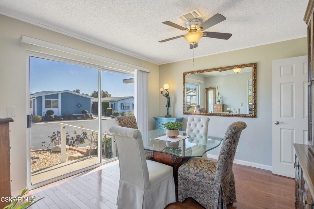 Image 16 of property listing at 114 Poinsettia Gardens Drive 114, Ventura, CA 93004