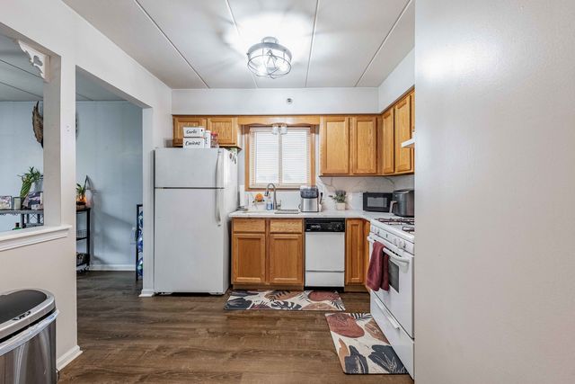 9527 S 54th Avenue 2B, Oak Lawn, IL 60453