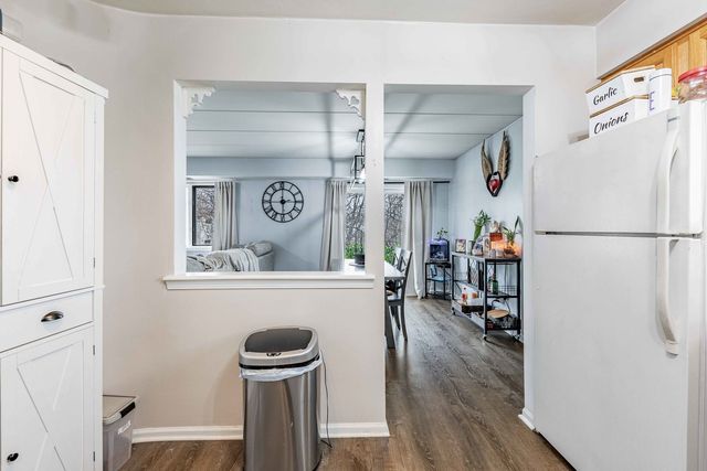 9527 S 54th Avenue 2B, Oak Lawn, IL 60453