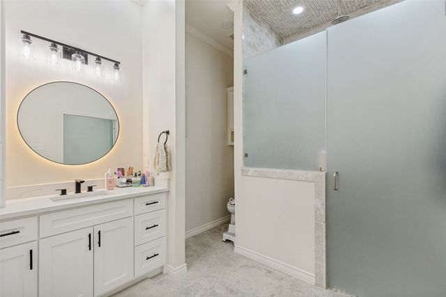 7 Queensview Court, Dallas, TX 75225