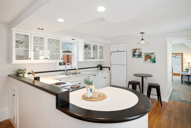 62 Cottage Street, Melrose, MA 02176