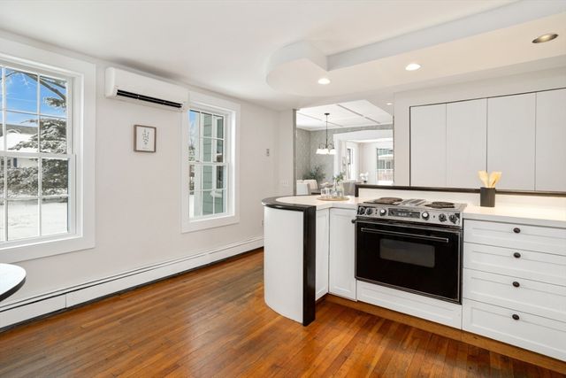 62 Cottage Street, Melrose, MA 02176