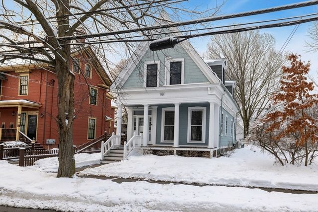 62 Cottage Street, Melrose, MA 02176