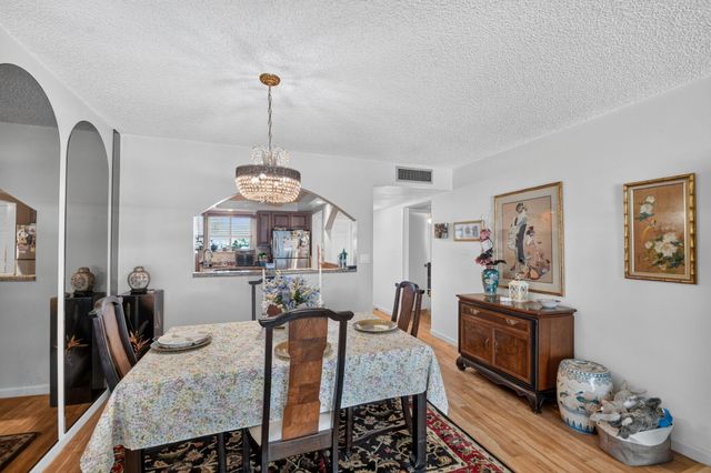 3186 VIA POINCIANA 114, Lake Worth, FL 33467