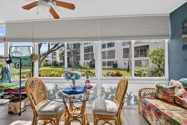 3186 VIA POINCIANA 114, Lake Worth, FL 33467