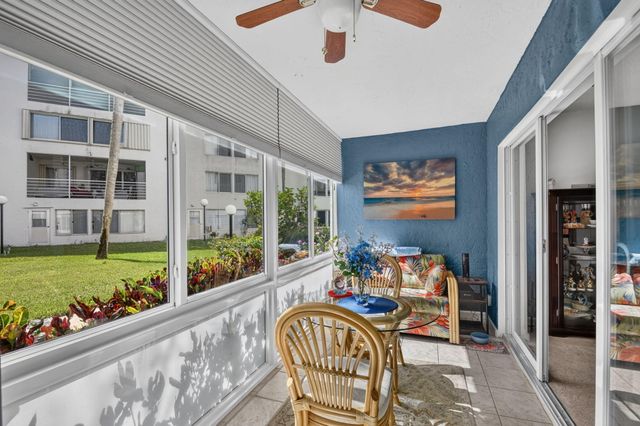 3186 VIA POINCIANA 114, Lake Worth, FL 33467