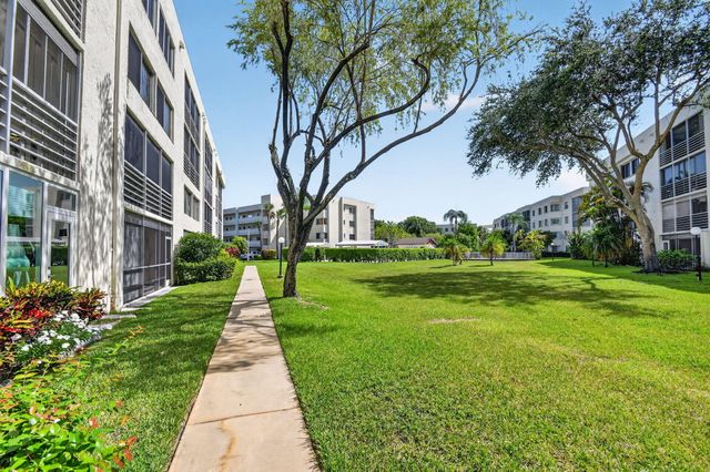 3186 VIA POINCIANA 114, Lake Worth, FL 33467