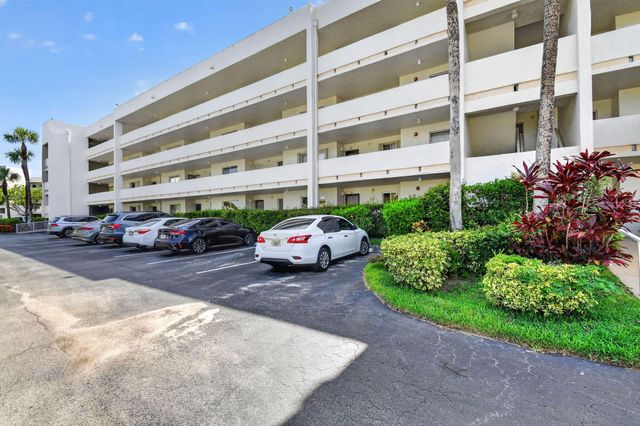 3186 VIA POINCIANA 114, Lake Worth, FL 33467