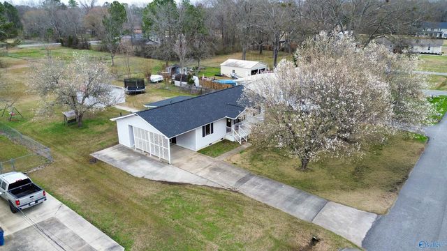 508 Pickens Street SE, Attalla, AL 35954