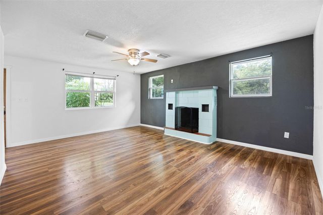 3157 S US HIGHWAY 41, Dunnellon, FL 34432