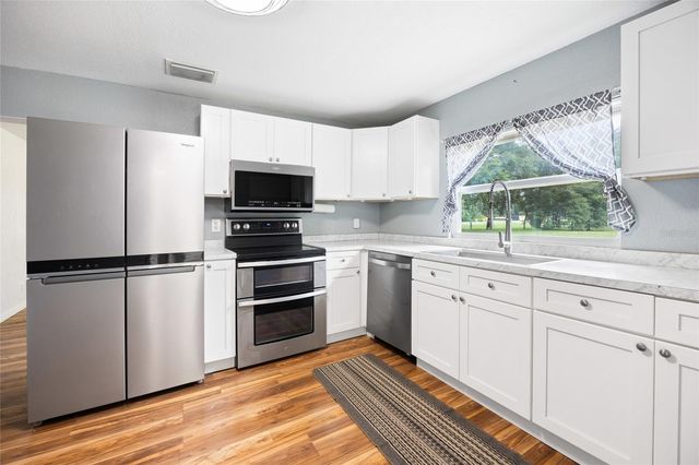 3157 S US HIGHWAY 41, Dunnellon, FL 34432