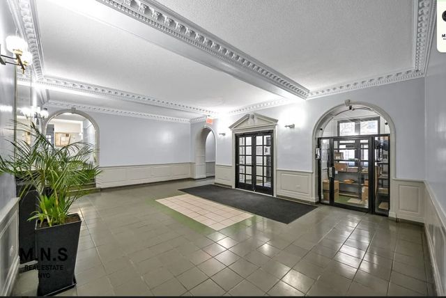15501 90th Ave Apt 3A, New York City, NY 11432