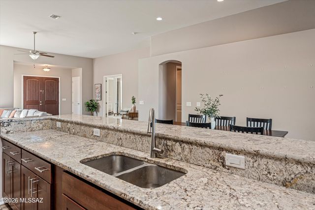 9000 S Halana Lane, Vail, AZ 85641