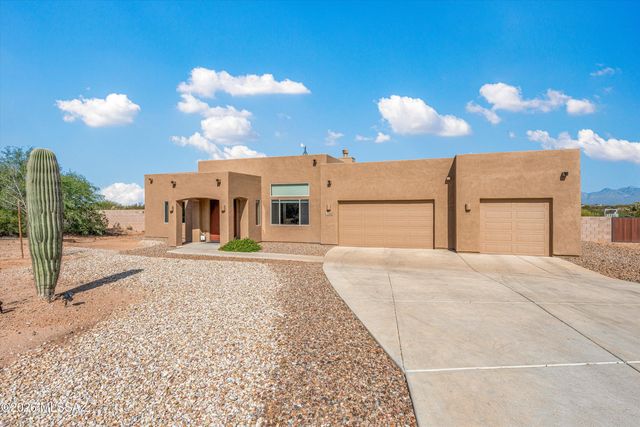 9000 S Halana Lane, Vail, AZ 85641