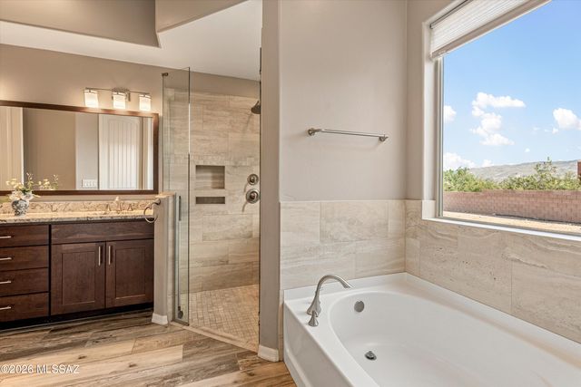 9000 S Halana Lane, Vail, AZ 85641