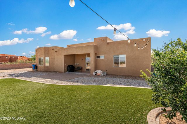 9000 S Halana Lane, Vail, AZ 85641