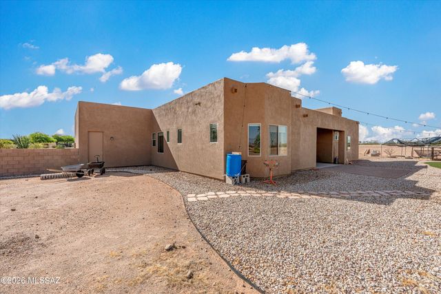 9000 S Halana Lane, Vail, AZ 85641