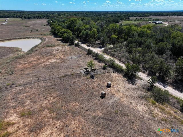 475 CR 320, Rockdale, TX 76567