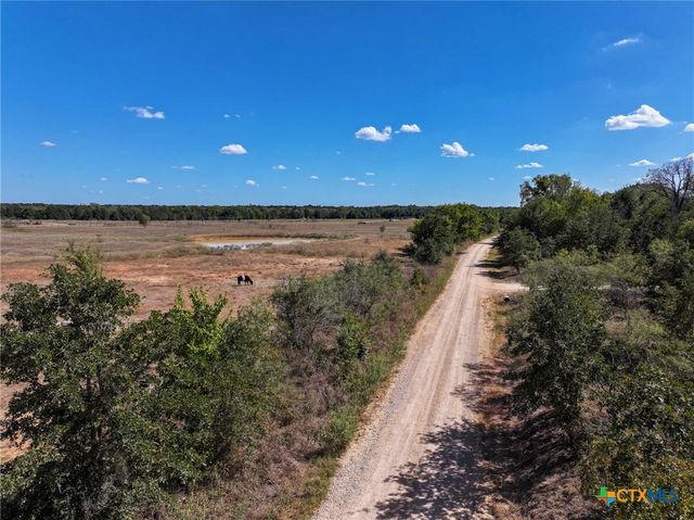 475 CR 320, Rockdale, TX 76567