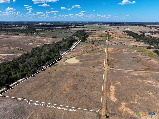 475 CR 320, Rockdale, TX 76567