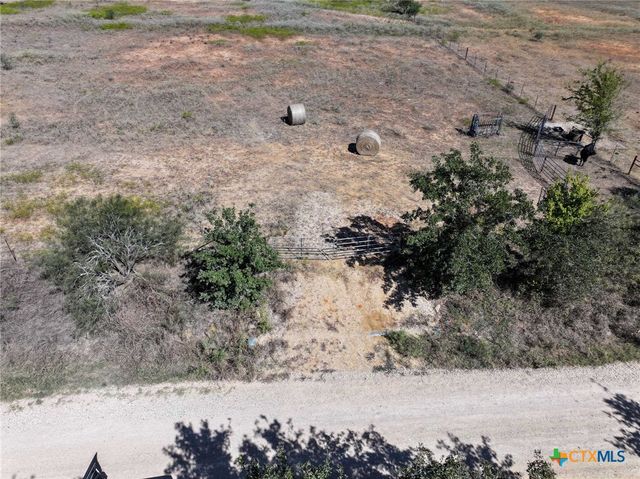 475 CR 320, Rockdale, TX 76567