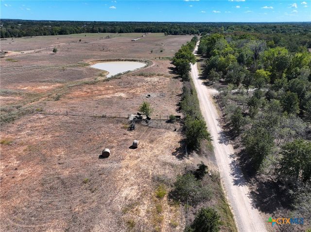 475 CR 320, Rockdale, TX 76567