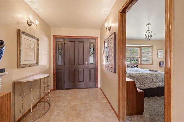 1361 La Loma Drive, Medford, OR 97504
