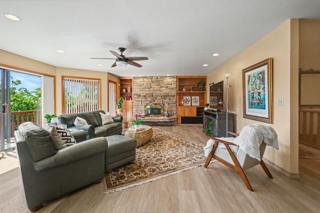 1361 La Loma Drive, Medford, OR 97504