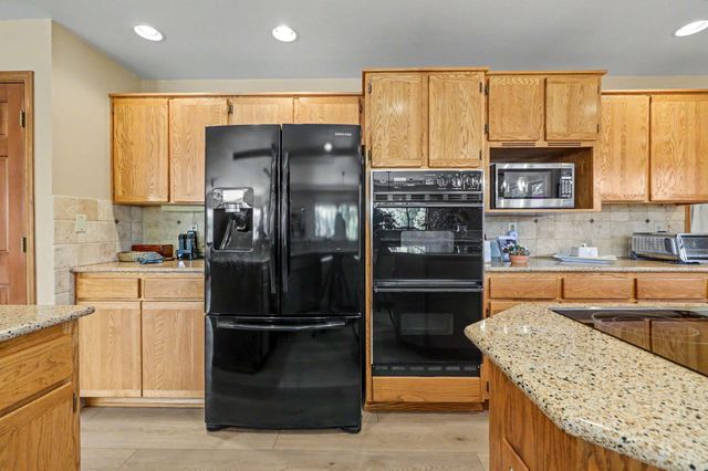 1361 La Loma Drive, Medford, OR 97504