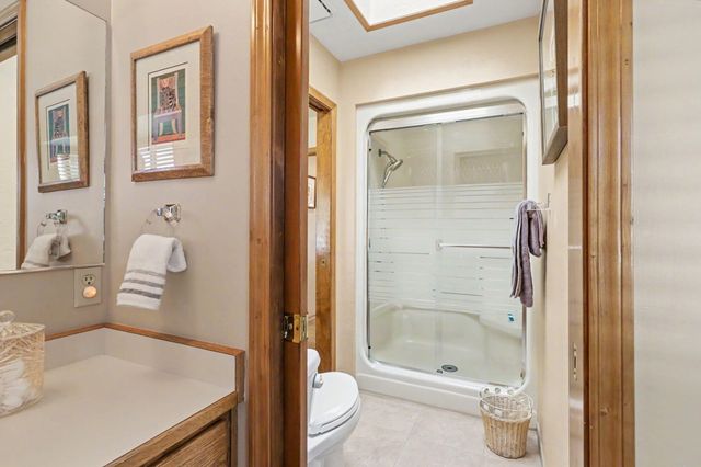1361 La Loma Drive, Medford, OR 97504
