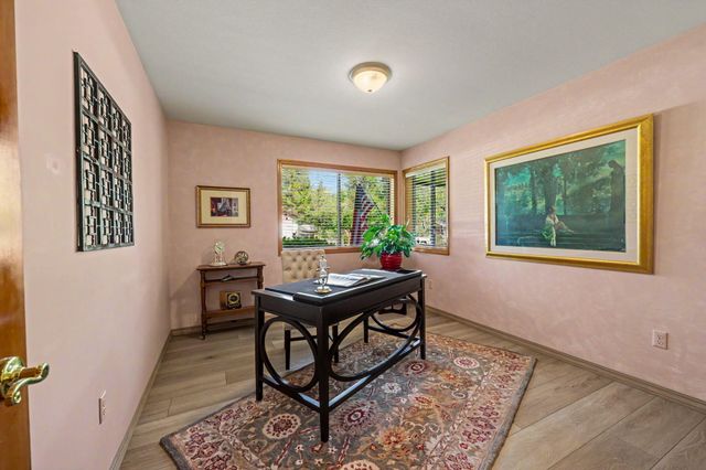1361 La Loma Drive, Medford, OR 97504