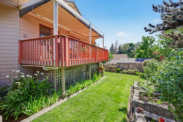 1361 La Loma Drive, Medford, OR 97504