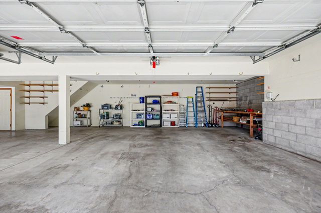 1361 La Loma Drive, Medford, OR 97504