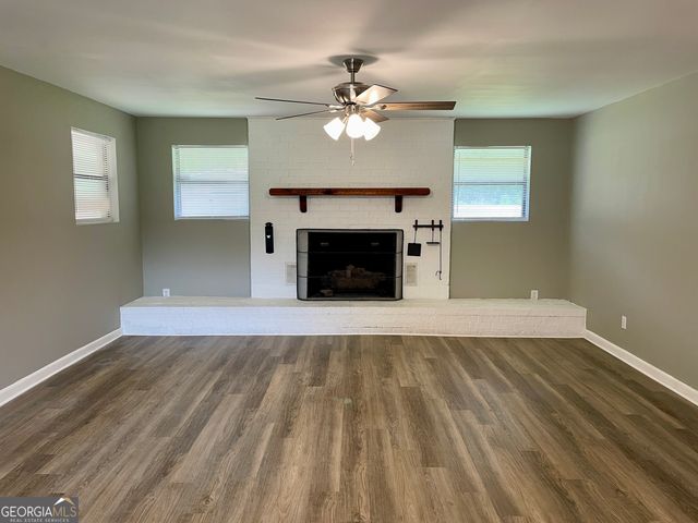 574 CHARLES Street, St. Marys, GA 31558