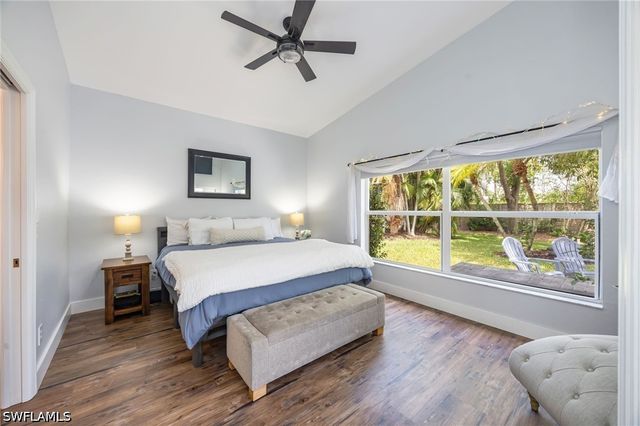 219 Glen Eagle CIR, Naples, FL 34104